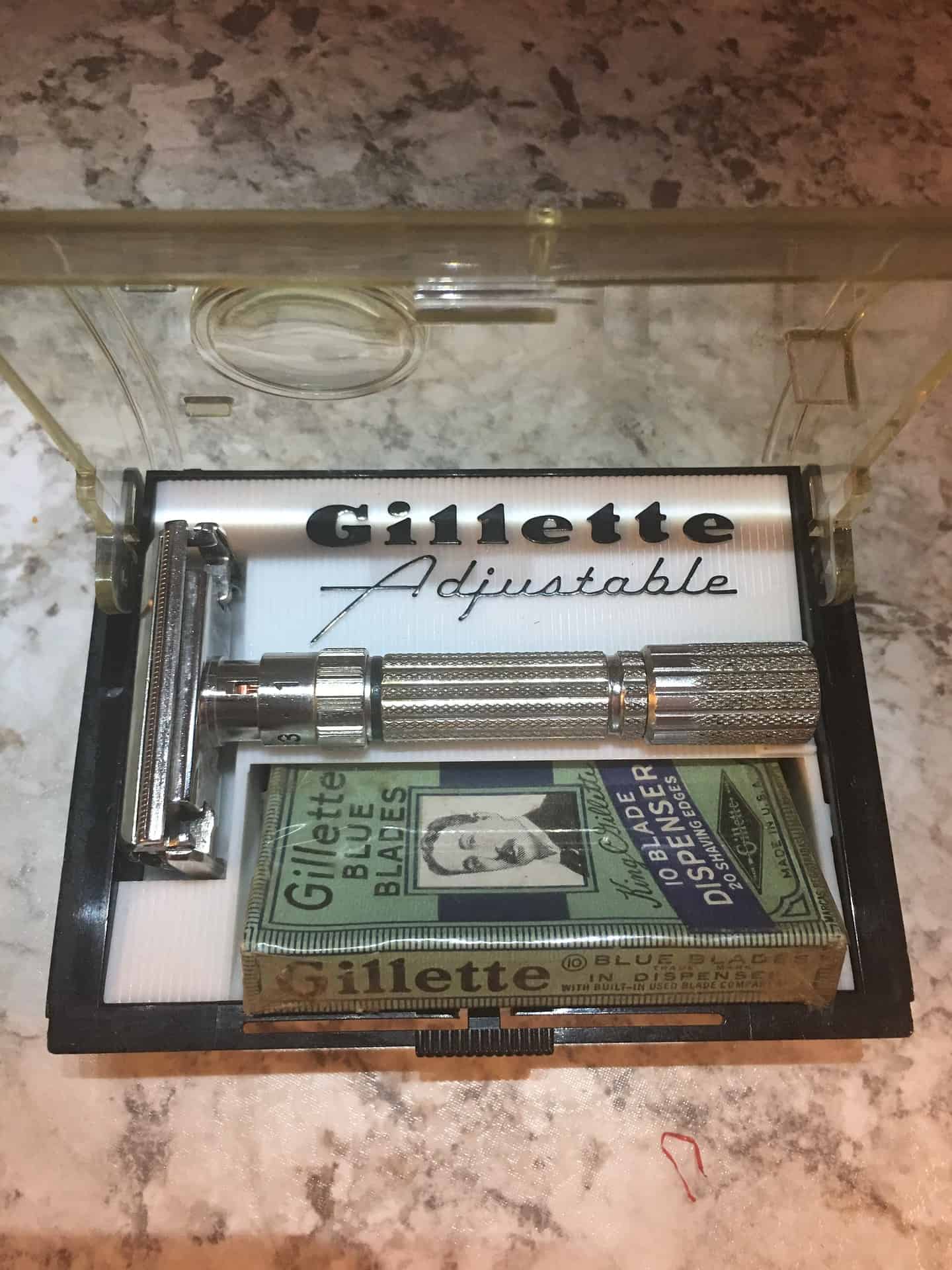 10 Best Safety Razor Blades For Beginners & Sensitive Skin For Ensuring